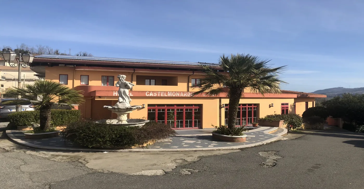 Foto dal sito di Hotel Castelmonardo