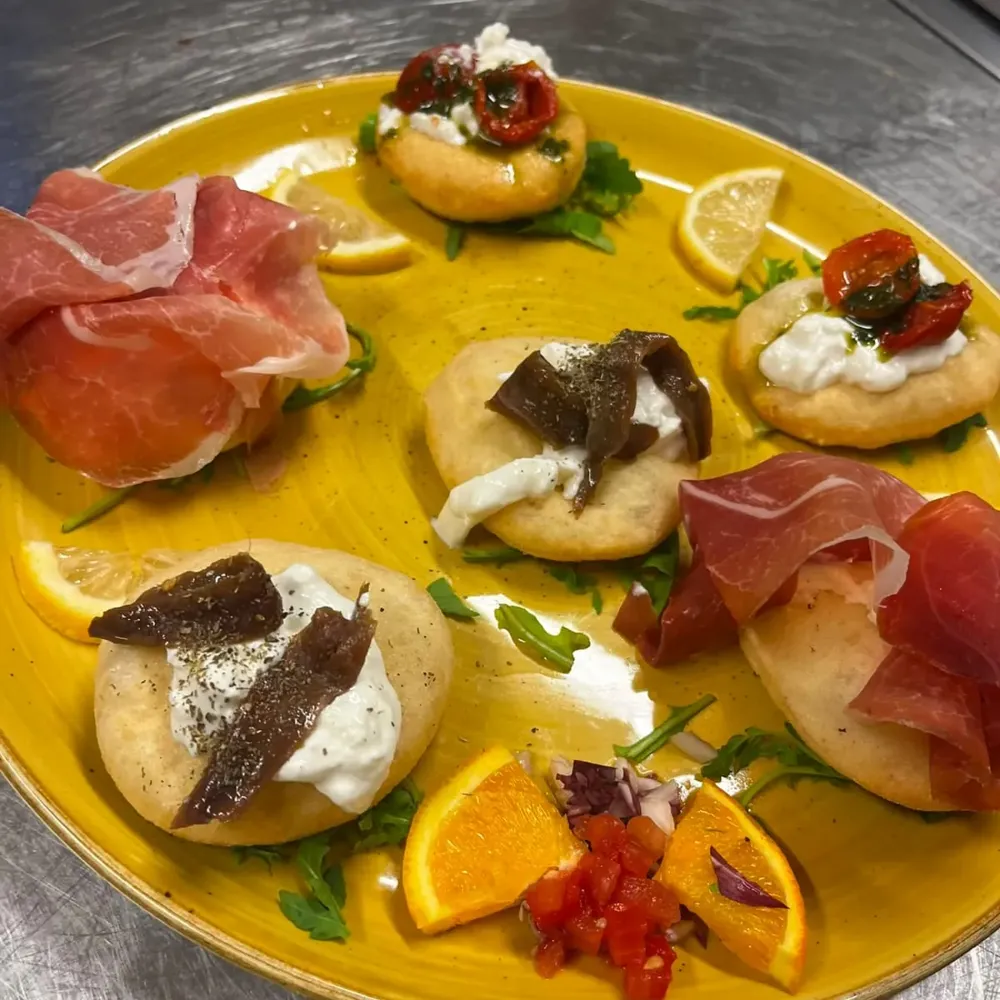 Foto dal sito di Alle Acque | Pizzeria