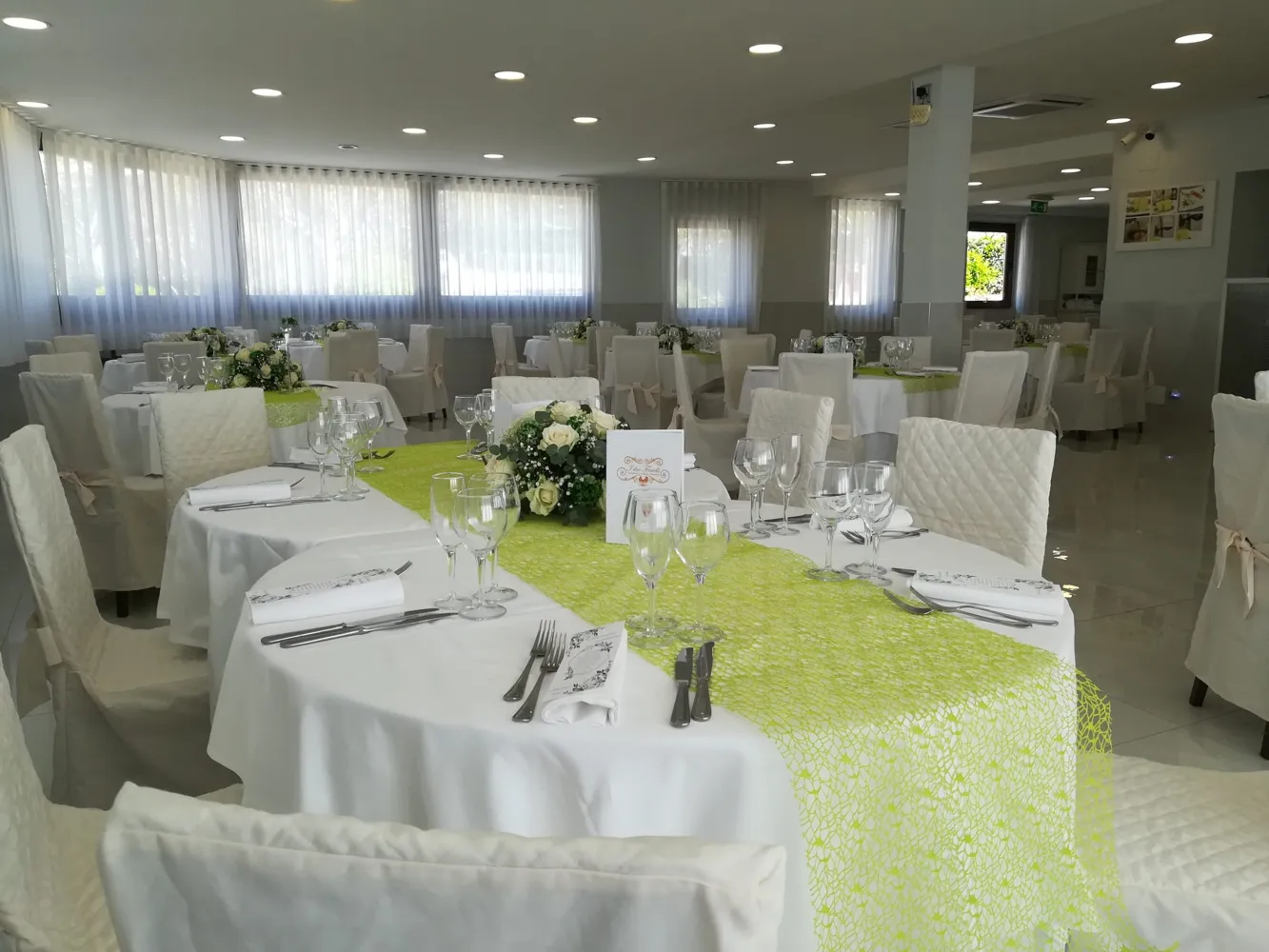 Foto dal sito di I Due Fratelli Salerno I Ristorante Pizzeria Braceria