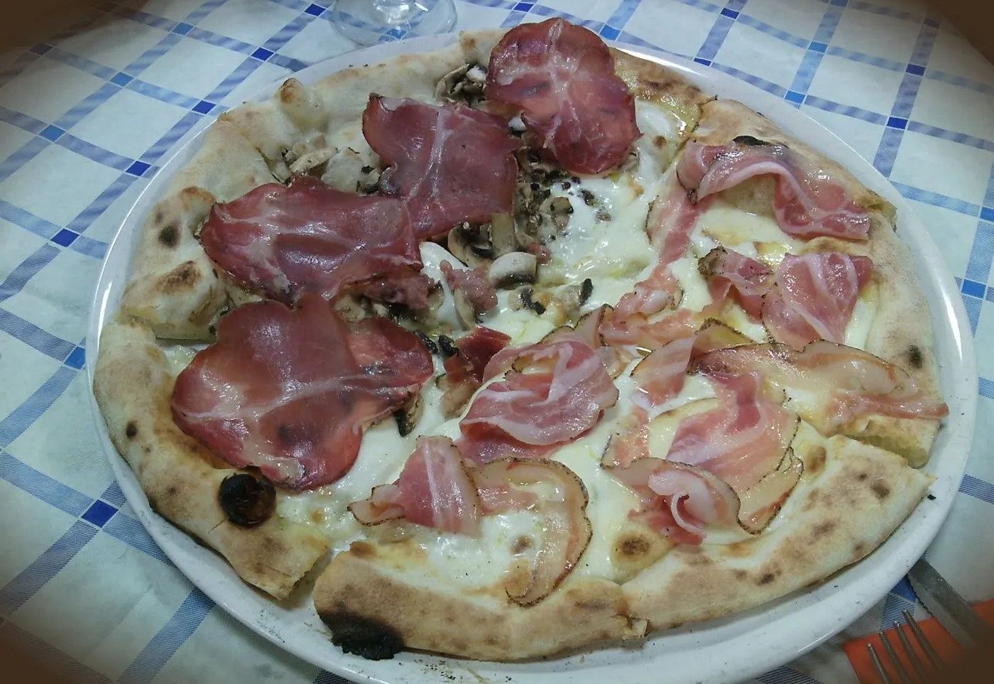 Foto dal sito di Pizzeria Jonny