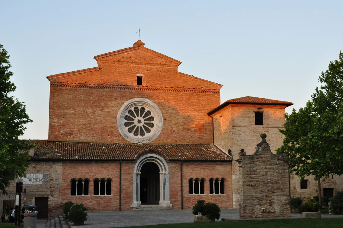 Foto dal sito di Ristorante da Rosa | Abbadia di Fiastra | Tolentino