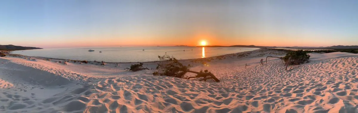 Foto dal sito di LE DUNE Beach Club - Porto Pino