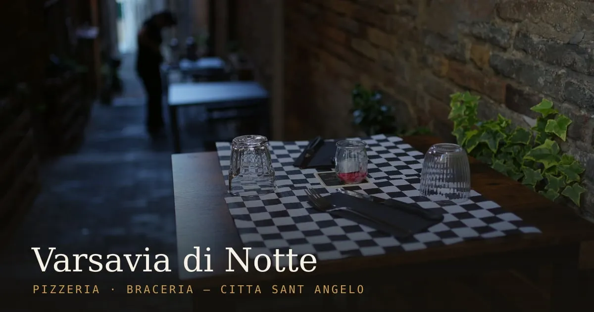 Foto dal sito di Varsavia di Notte