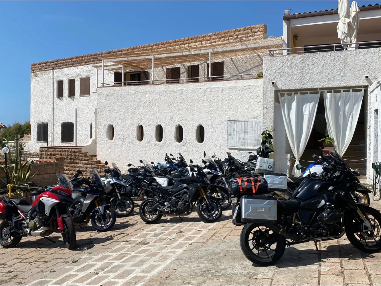 Foto dal sito di Alabe Hotel - Pizzeria - Marina dì Tresnuraghes